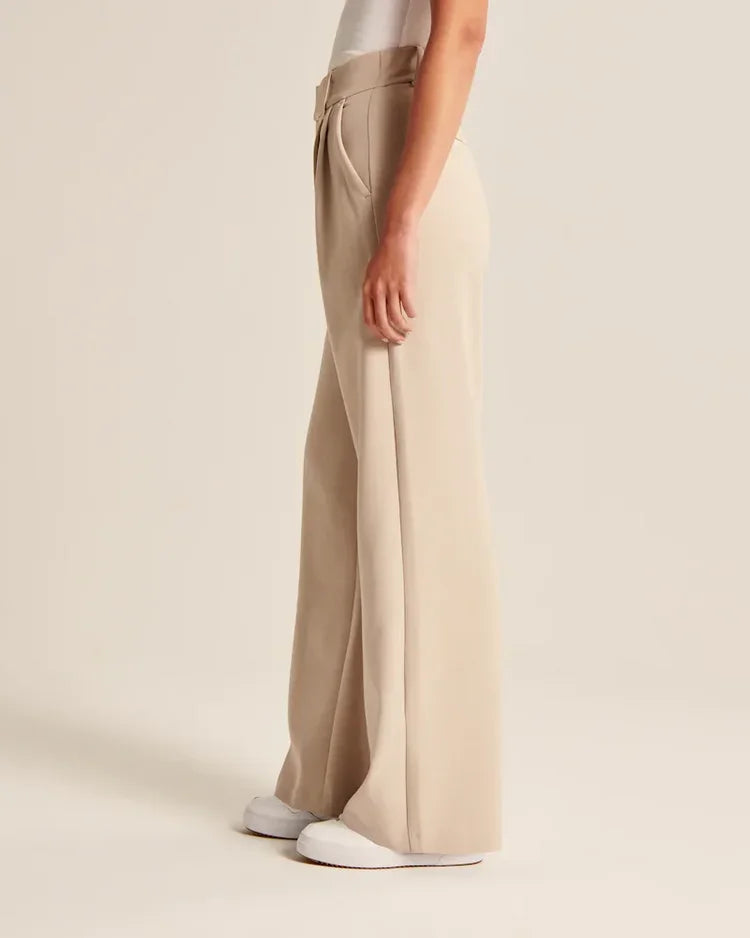 Fitted Wide Leg Pants