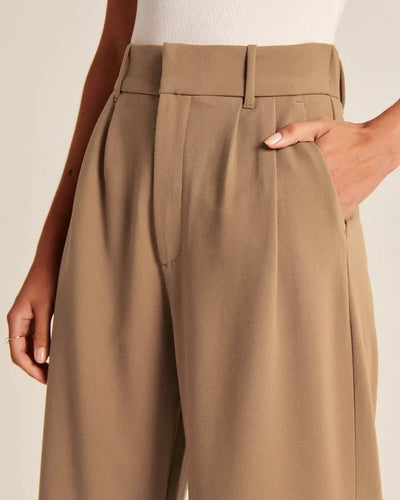 Fitted Wide Leg Pants